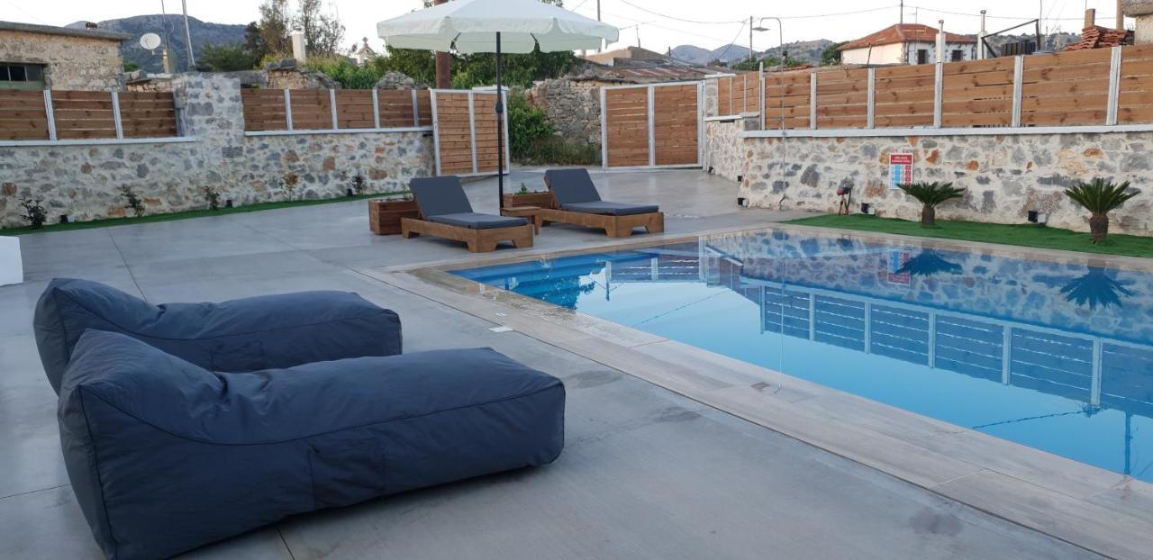 Double Bee Villa With Private Pool Agios Konstantinos  Luaran gambar